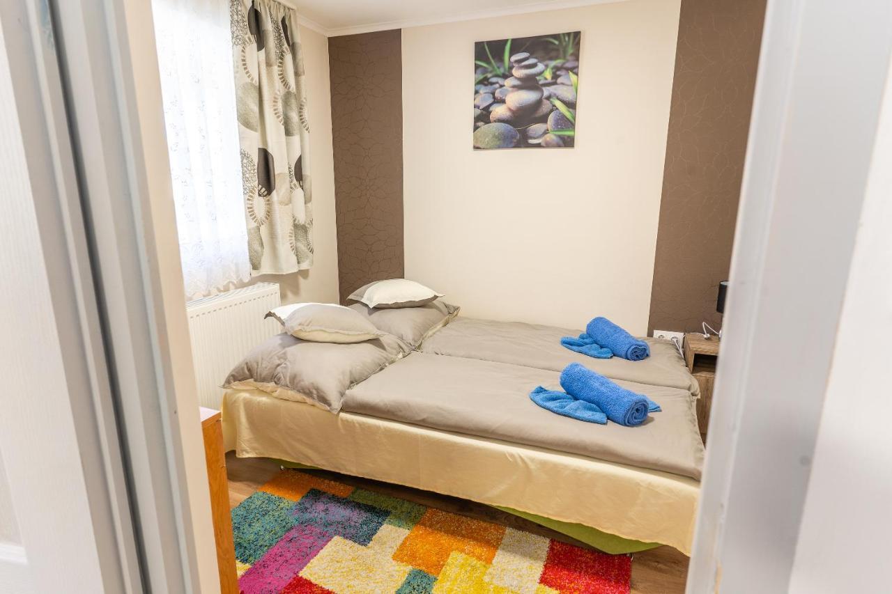 Lili Apartman Харканы Экстерьер фото