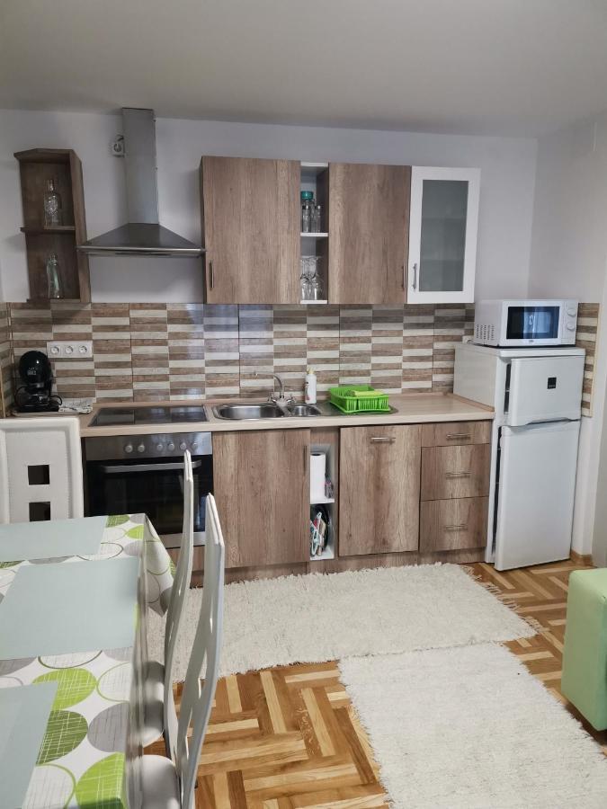 Lili Apartman Харканы Экстерьер фото
