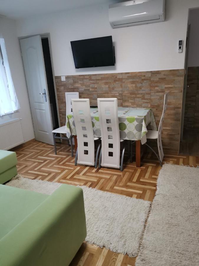Lili Apartman Харканы Экстерьер фото
