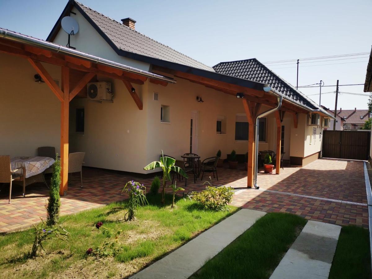 Lili Apartman Харканы Экстерьер фото